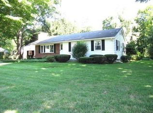 79 Meadow Ln, Greenfield, MA 01301