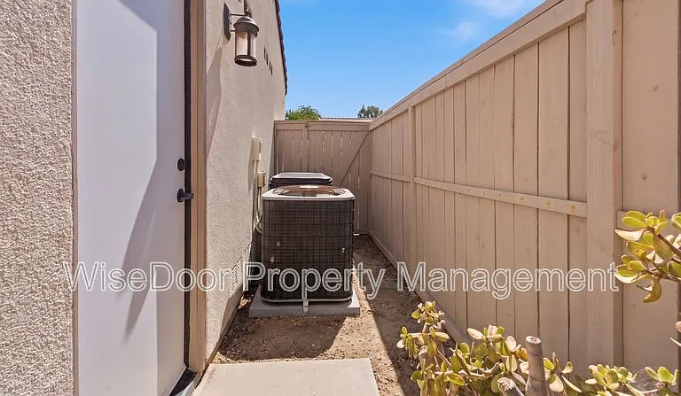 1087 Waterfall Way — Photo 54