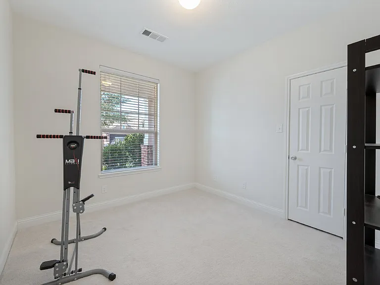 1421 Grackle Dr — Photo 14