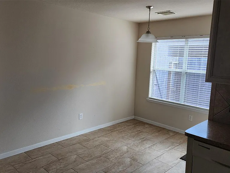 12311 Carriage Oak Cir — Photo 10
