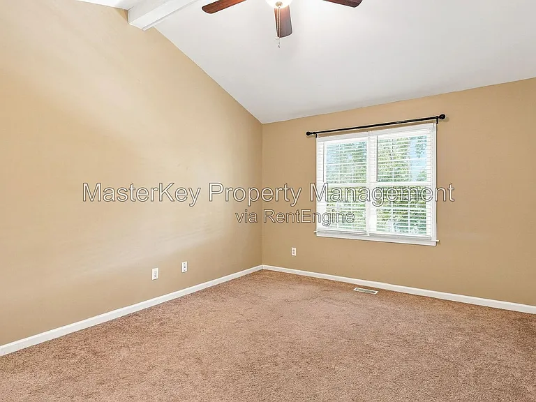 217 Riverwalk Cir — Photo 13