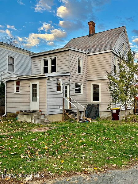 3rd image of 113 S 3rd Avenue