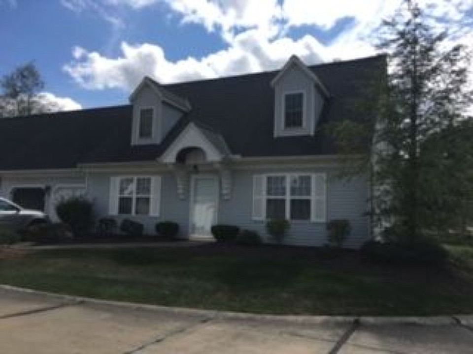 1st image of 151 Southbridge Ln #151