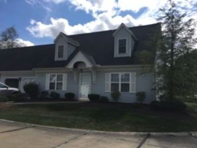 151 Southbridge Ln #151, Painesville, OH, 44077