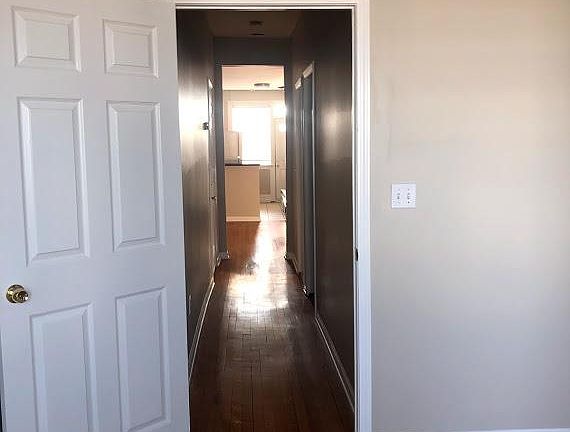 2nd image of 11649 Joseph Campau St APT 2