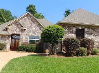 111 Turtle Ridge Dr, Brandon, MS 39047