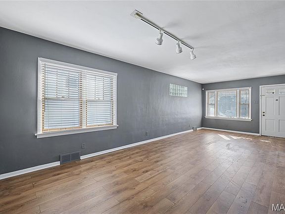 2nd image of 5701 Arthur Ave