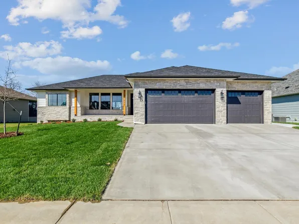 1537 N Shadow Rock Dr, Andover, KS 67002