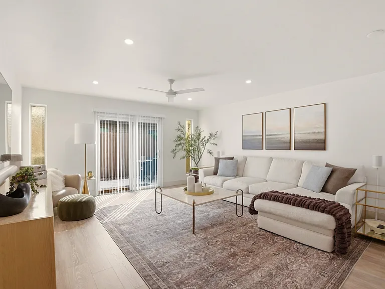 3702 E Monterosa St #6 — Photo 1