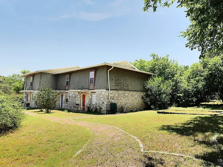 1704 E M Franklin Ave #B — Photo 26