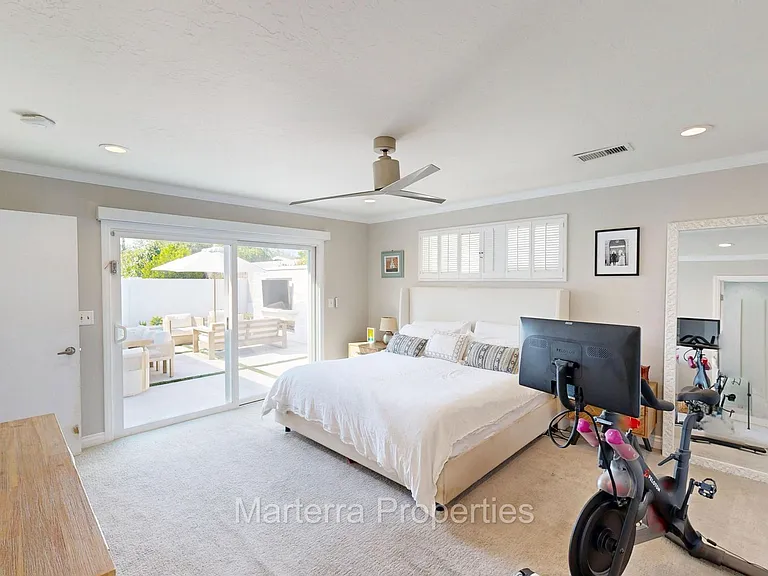 2342 Fordham Dr — Photo 28