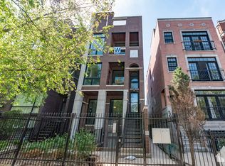 1133 W Addison St APT 2, Chicago, IL 60613
