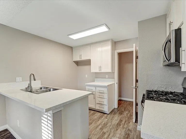 Tierra Palms Apartment Homes — Photo 27