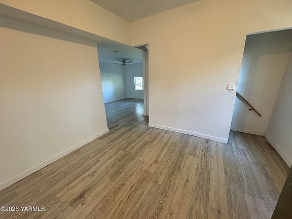 5th image of 406 S 7th Ave