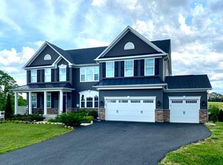 7808 Hermitage Dr, Fredericksburg, VA 22407