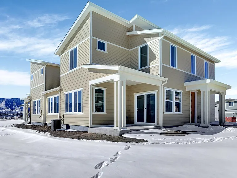 2023 Peak Prairie Ln — Photo 1