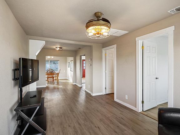 2nd image of 10695 Calvine Rd