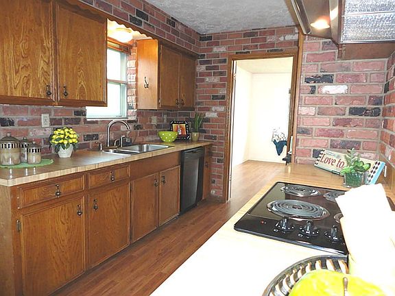 4th image of 10307 Kirkdale Dr