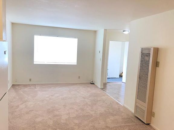 2nd image of 631 Sylvan St APT 4