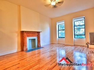906 President St #4F, Brooklyn, NY 11215