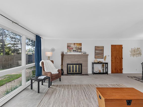 5th image of 1734 Campeau St