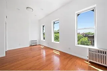 Rented by Nest Seekers International