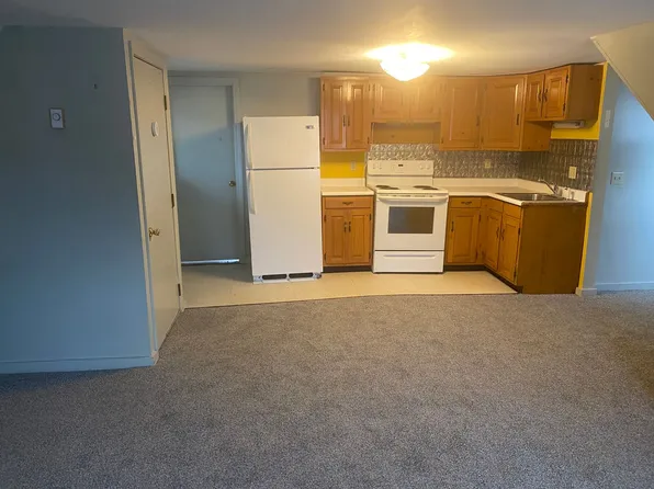 2 Chapel St Unit C, Newmarket, NH 03857