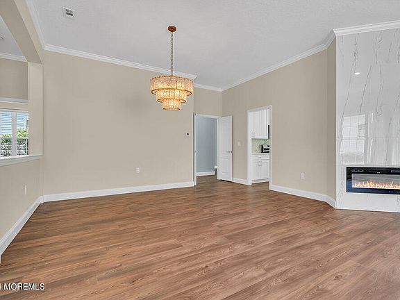 5th image of 22 Amberlands Court