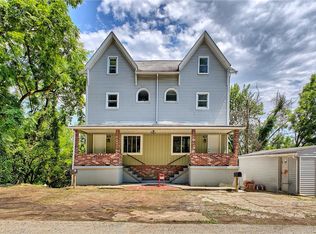 710-712 Stella St, Jeannette, PA 15644