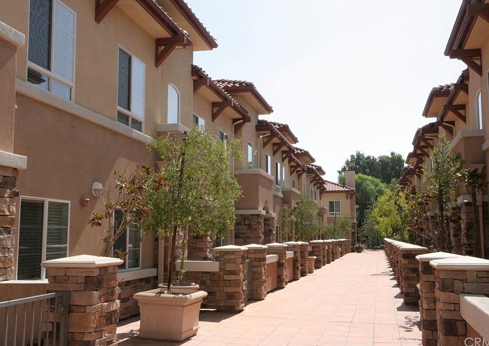 1st image of 3446 E Temple Way