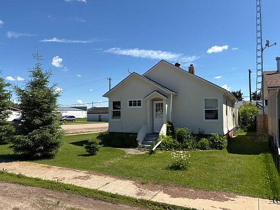 2nd image of 4831 W 52nd St
