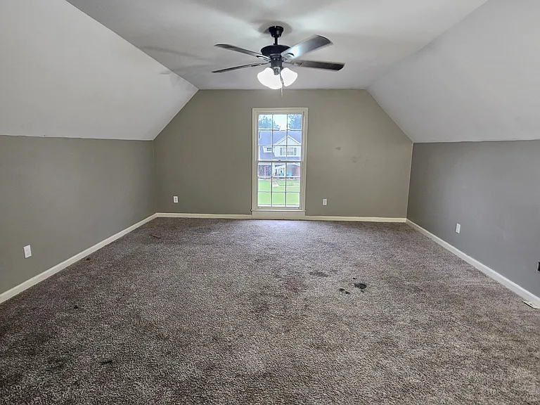 253 Rhonda Cir E — Photo 20