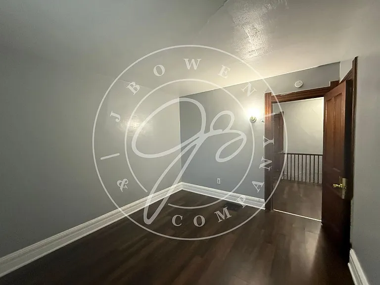 346 Parker Ave — Photo 7