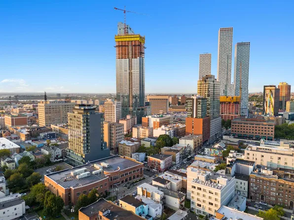 372-74 Summit Avenue image 40 of 46