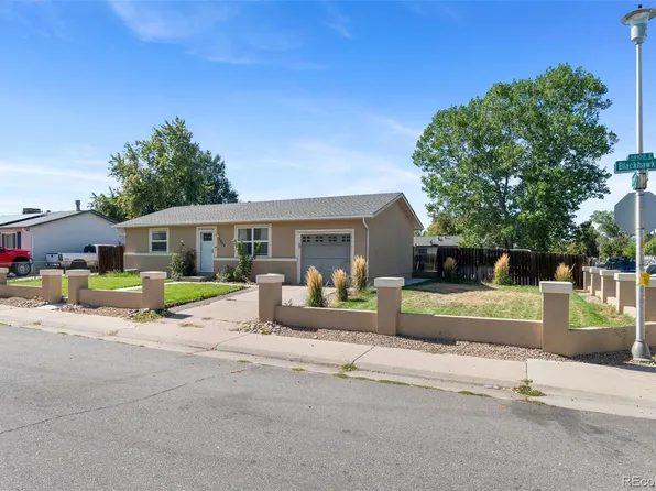 5565 Blackhawk Way, Denver, CO 80239