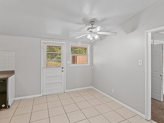 5th image of 8504 E 93rd Pl