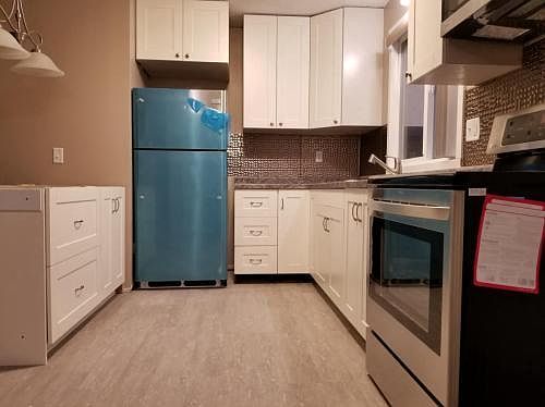 2nd image of 320 Fryklund Dr Unit 1