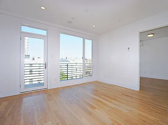 Rented by Compass | media 20