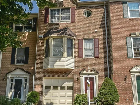 6594 Morning Meadow Dr, Alexandria, VA 22315