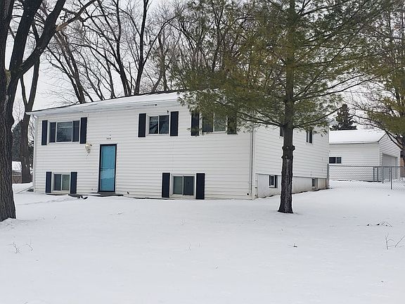 2nd image of 1414 Apache Dr