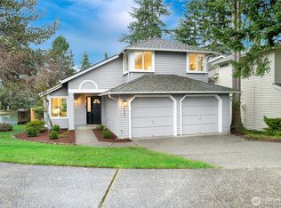 24221 SE 38th Pl, Issaquah, WA