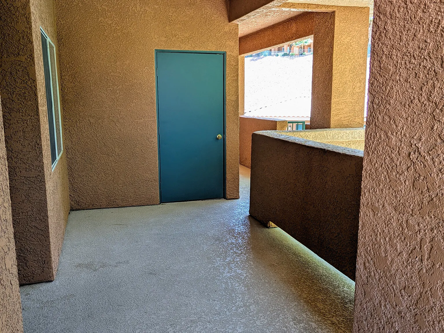 2 bed, 1282 sqft, $1,300 — Photo 2