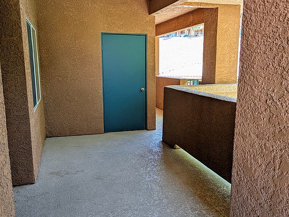 2nd image of 322 Colleen Ct Unit B