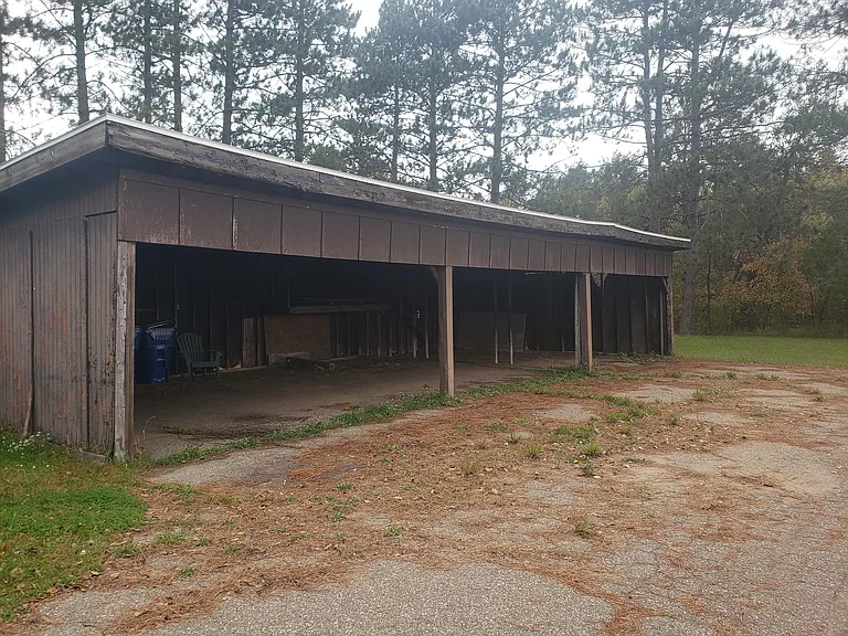 2093 Creek Rd — Photo 15
