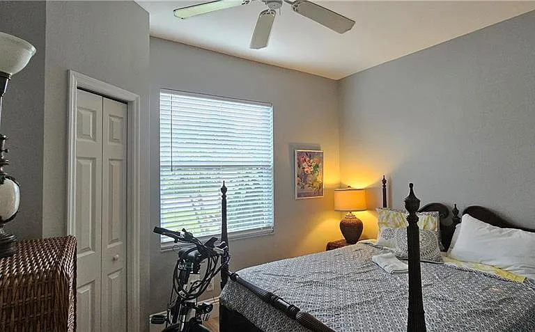 520 Crossfield Cir — Photo 20