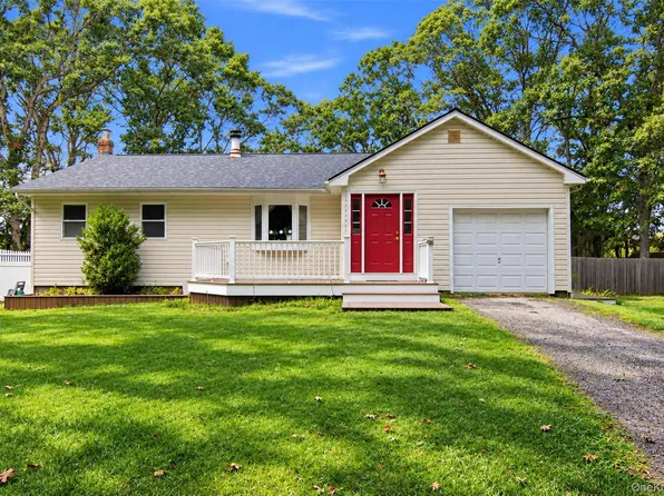 1726 Wad Riv Mnrvl Road, Wading River, NY 11792
