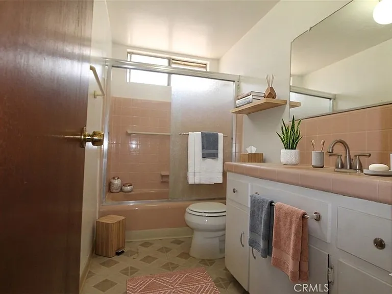 308 N Primrose Ave #D — Photo 15