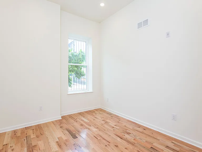 640 N 32nd St #1RR — Photo 4