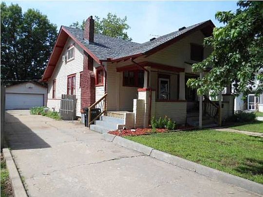 1st image of 217 E Broadway Ave