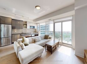 33 Shore Breeze Dr